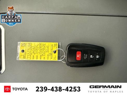 Used 2023 Toyota Highlander XLE FWD image 22