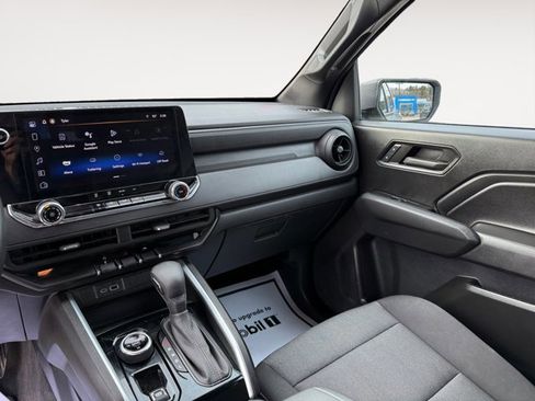 Certified 2024 Chevrolet Colorado Trail Boss w/ Advanced Trailering Package image 11