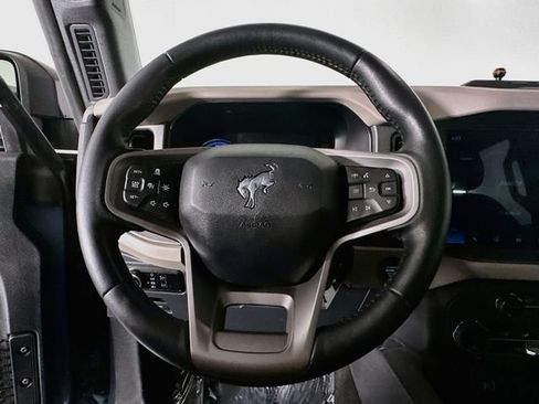 Used 2024 Ford Bronco Wildtrak AWD/4WD image 13
