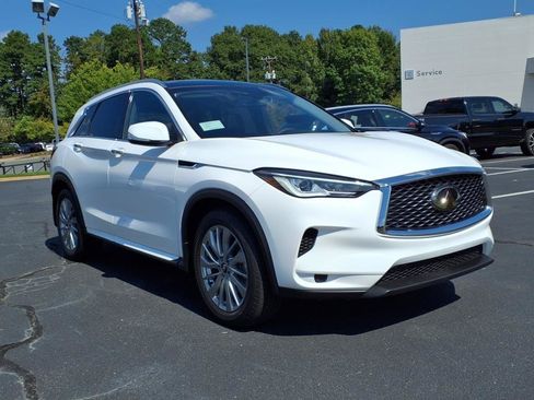 Used 2024 INFINITI QX50 Luxe w/ Cargo Package FWD image 23