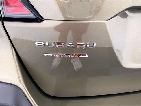 Used 2024 Subaru Outback Touring XT AWD/4WD image 32
