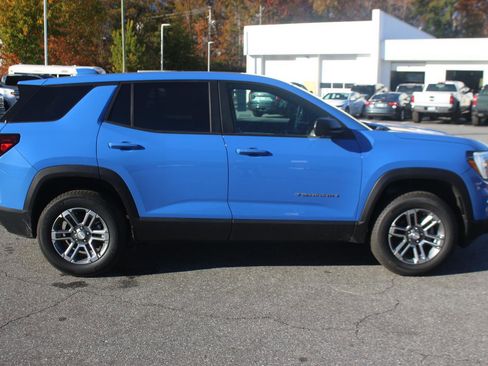 New 2026 GMC Terrain Elevation w/ Technology Package II image 8