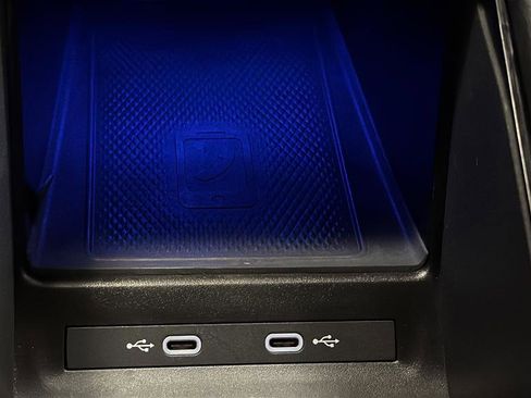 Used 2022 Volkswagen ID.4 Pro S image 29