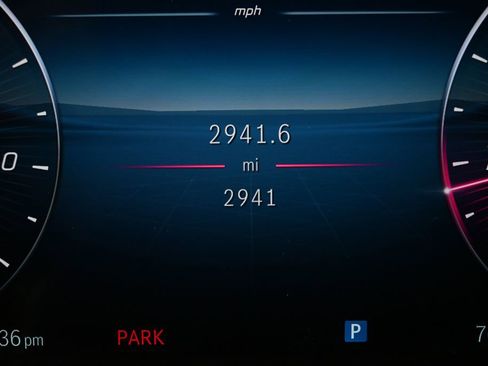 Certified 2025 Mercedes-Benz GLC 300 4MATIC image 12