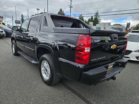 Used 2007 Chevrolet Avalanche LT w/ LT Preferred Equipment Group AWD/4WD image 6