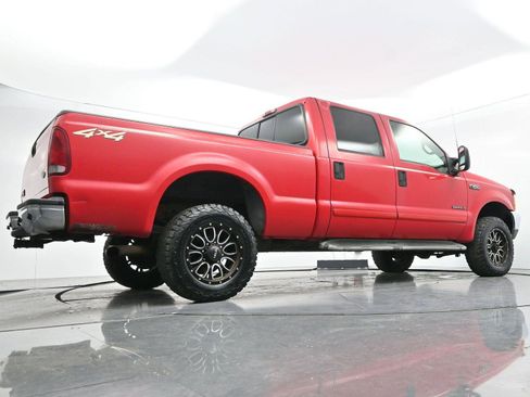 Used 2001 Ford F250 Lariat image 46