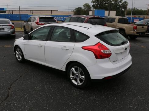 Used 2014 Ford Focus SE image 6