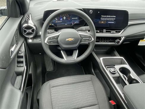 New 2026 Chevrolet Equinox LT image 6