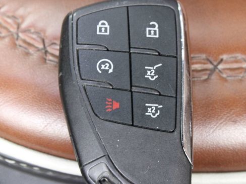 Used 2023 GMC Yukon Denali Ultimate AWD/4WD image 75