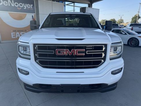 Used 2018 GMC Sierra 1500 4x4 Double Cab image 2