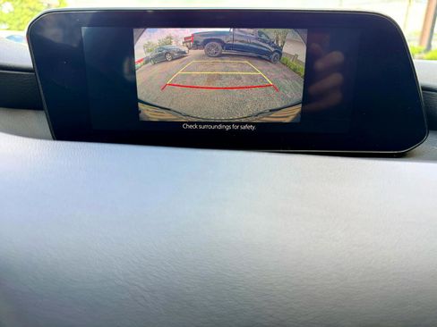 Used 2024 MAZDA MAZDA3 s image 27