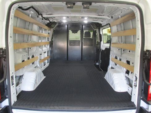 Used 2024 Ford Transit 250 Low Roof w/ Exterior Upgrade Package image 12