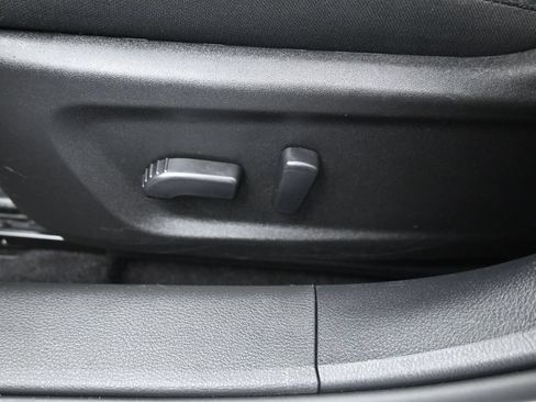 Certified 2025 Nissan Altima 2.5 SV FWD image 12