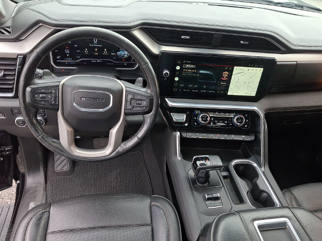Used 2022 GMC Sierra 1500 Denali w/ Denali Reserve Package AWD/4WD image 3
