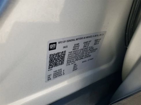 Used 2022 GMC Terrain SLT w/ Infotainment Package II image 18