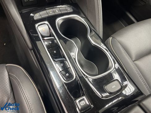 Used 2023 Buick Envision Essence image 26