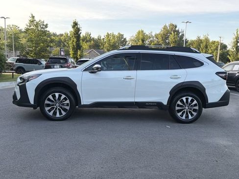 Certified 2025 Subaru Outback Touring XT AWD/4WD image 6