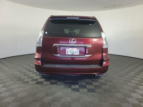 Used 2015 Lexus GX 460 image 5