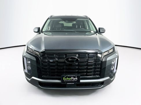 Used 2025 Hyundai Palisade SEL FWD image 2