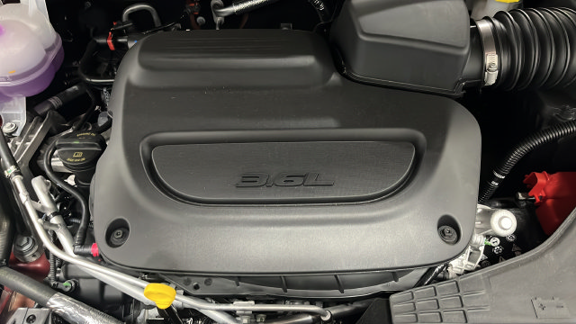 New 2026 Chrysler Pacifica Select FWD image 28