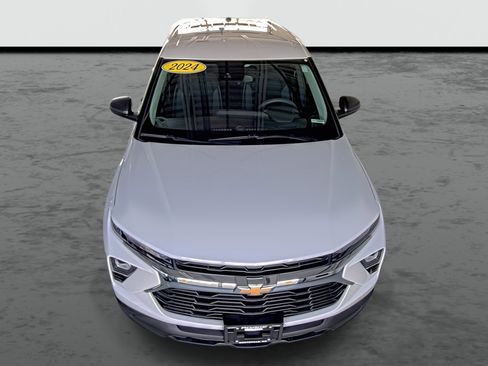 Used 2024 Chevrolet TrailBlazer LS w/ LS Convenience Package image 6