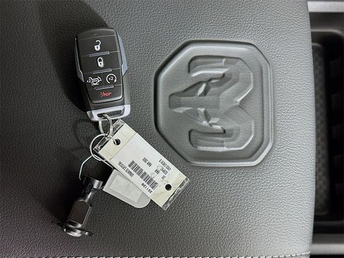 New 2025 RAM 3500 Laramie image 20