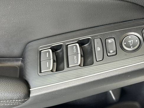 Used 2024 Honda Civic Touring image 14