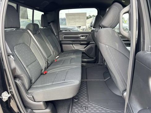 New 2026 RAM 1500 4x4 Crew Cab image 10