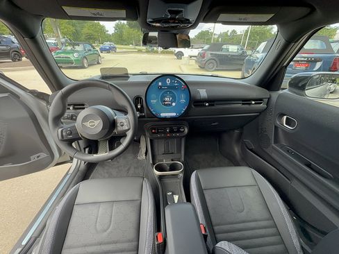 Used 2026 MINI Cooper S FWD image 7