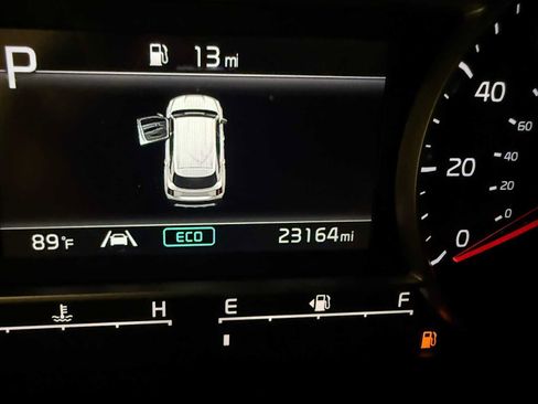 Used 2023 Kia Sorento S w/ Panoramic Sunroof Package AWD/4WD image 39