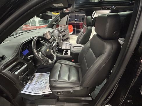 Used 2021 Chevrolet Suburban LT w/ Rear Media and Nav Package image 53