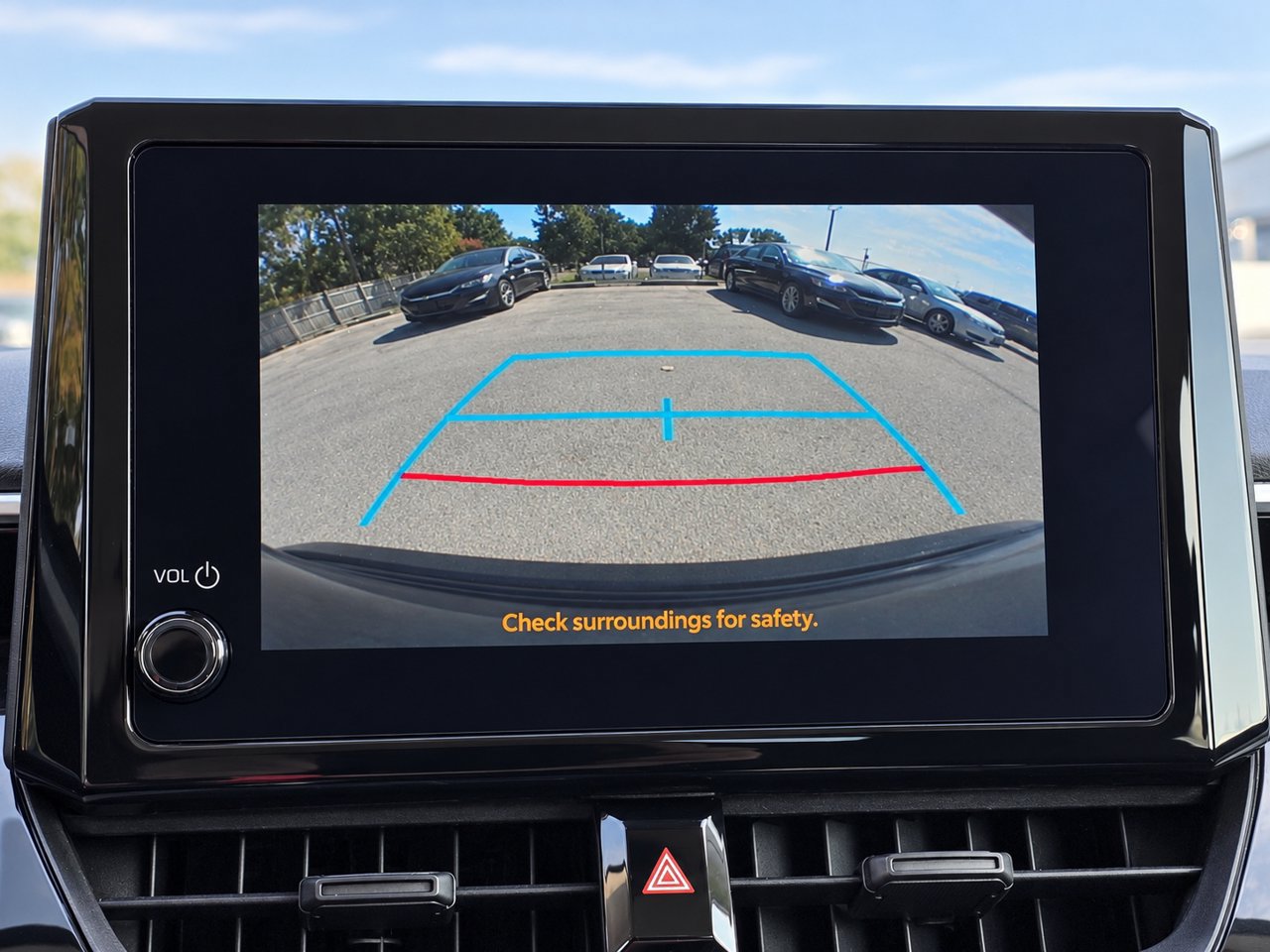 Used 2025 Toyota Corolla LE FWD image 10