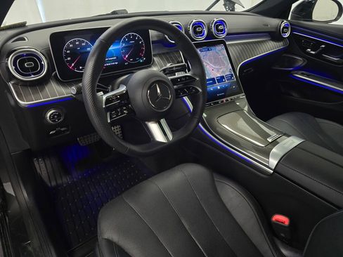 Used 2025 Mercedes-Benz CLE 300 4MATIC Coupe image 17