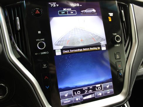 Used 2020 Subaru Outback Limited image 15