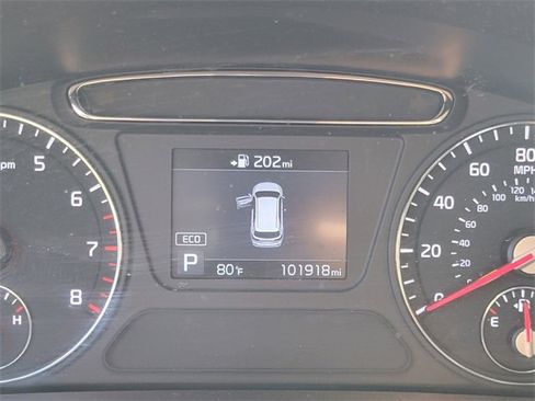 Used 2019 Kia Sorento S image 21