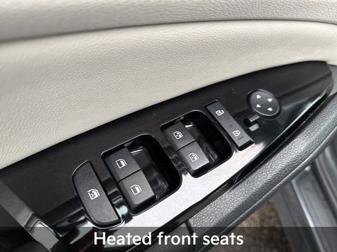 Used 2023 Kia Sportage EX image 16