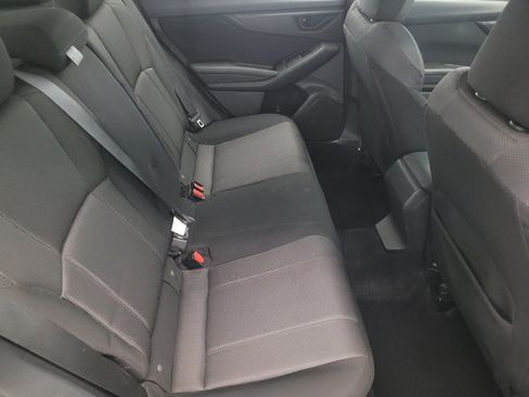 Used 2019 Subaru Impreza 2.0i Premium image 19