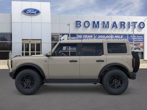 New 2026 Ford Bronco Outer Banks w/ Sasquatch Package AWD/4WD image 3