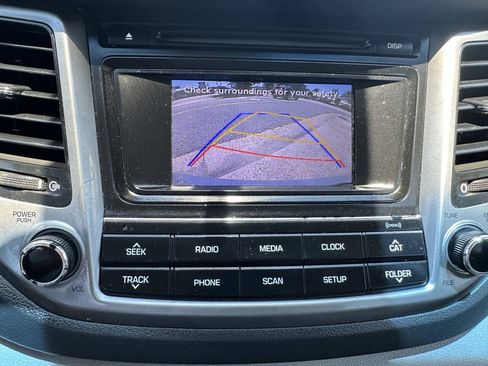 Used 2017 Hyundai Tucson SE w/ SE Popular Package 02 AWD/4WD image 13