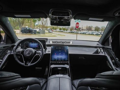 Certified 2022 Mercedes-Benz S 500 4MATIC image 15
