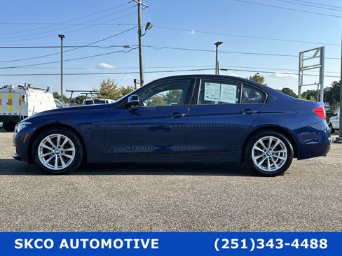 Used 2018 BMW 320i Sedan image 2