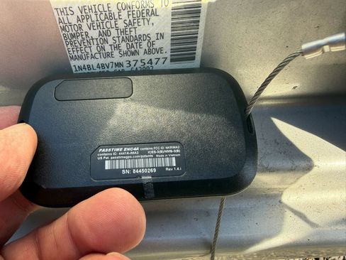 Used 2020 Nissan Kicks SV FWD image 10