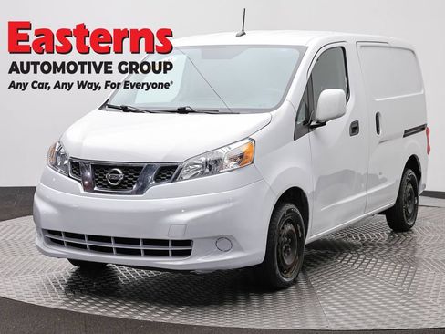 Used 2020 Nissan NV200 SV FWD image 1
