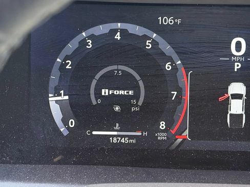 Used 2024 Toyota Tacoma TRD Sport AWD/4WD image 11