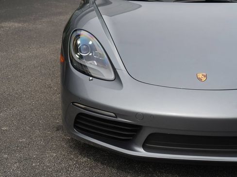 Used 2025 Porsche 718 Cayman S RWD image 20