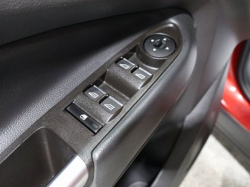 Used 2017 Ford Escape SE w/ SE Leather Comfort Package image 11