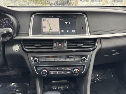 Used 2020 Kia Optima Premium FWD image 17