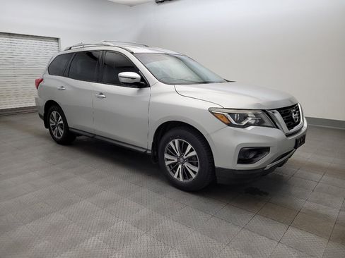 Used 2017 Nissan Pathfinder S FWD image 11