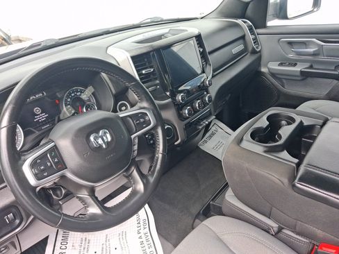 Used 2022 RAM 1500 Big Horn AWD/4WD image 4