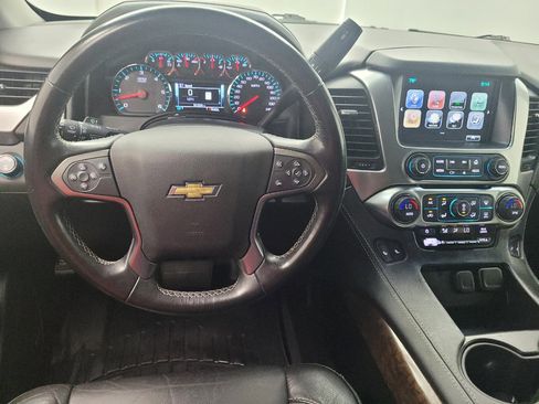 Used 2019 Chevrolet Suburban LT AWD/4WD image 22